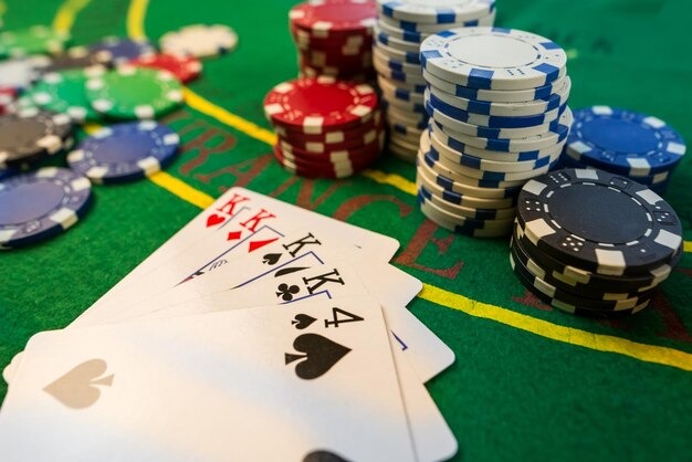 Mobile app interface showing live roulette and football markets